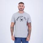 Camiseta Oakley Inc Skull Cinza