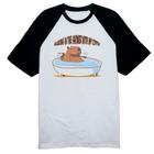 Camiseta Raglan Capivara de boas no banho