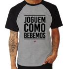 Camiseta Raglan Joguem como bebemos - Foca na Moda