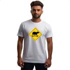 Camiseta Unissex Placa capivara de skate