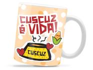 Caneca Cuscuz É Vida Divertida Porcelana Xícara 325ml + Caixa Presente