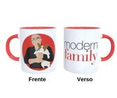 Caneca de Ceramica Interior e alça Vermelha - Jay e Stella Modern Family - LIVE