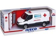 Carrinho Ambulância Iveco Usual Brinquedos - 3 Peças com Acessórios