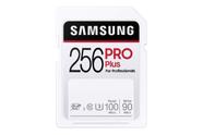 Cartão de memória SD SAMSUNG PRO Plus SDXC 256GB em tamanho real