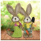 Casal De Coelhos De Palha Páscoa Decoração Enfeite Coelhinhos 34cm