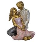 Casal Homem Mulher Romance Sentados Apaixonados Estátua 14cm