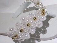 chinelos havaianas personaizados com perolas de qualidade