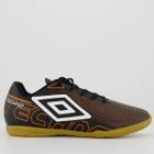 Chuteira Umbro Techno Futsal Juvenil Preta e Laranja