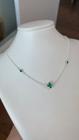 Colar Choker Trevo Verde com Ponto de Luz Banhado a Prata