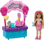 Conjunto de brinquedos Barbie Chelsea Doll & Lollipop Stand com 10 acessos.