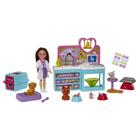 Conjunto de brinquedos Barbie Chelsea Pet Vet com boneca, 4 animais e 18 peças