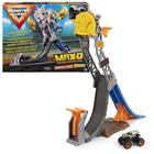 Conjunto de jogos Monster Jam Official Max-D Break Free com caminhão 1:64