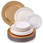 Conjunto de louça descartável moderno e elegante Silver Spoons Pratos de plástico resistentes Carregadores Pratos de salada de jantar para casamentos e jantares de luxo Coleção Golden Glare, 20 porções, marfim/ouro