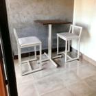 Conjunto Mesa Branca Bistrô Imbuia 2 Cadeira Estofado Industrial