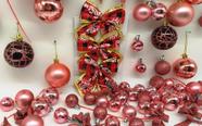 Conjunto rose gold decoração árvore de natal com bolas laços pinhas flocos  neve - 71 itens - Escorrega o Preço