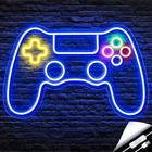 Controle de video game luminoso em neon