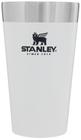 Copo de cerveja isolado STANLEY Adventure Stacking Beer Pint