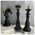 Escultura vela bispo decor preta jg xadrez - Mart - Velas Decorativas -  Magazine Luiza