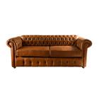 Dois Sofás Chesterfield Capitone Luis XV Vicenzo 1,80 cm - Couro Eco. Caramelo / Decoração, sala tv estar, recepção - Novo Encanto