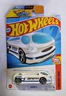 *Embalagem danificada* Hot Wheels Then and Now - Deora II