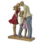 Enfeite Estátua Família C/ Mãe Pai Filho E Filha Resina 25cm - M3 Decoração