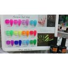 Esmalte Classic Colors Brilho Fluorescente Em Gel Lirió Escuro Nail Polish Gllue 12ml