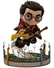 Estatua Minico Harry Potter Quadribol Iron Studios Figure - Funko