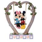 Estatueta Enesco Disney Traditions Mickey e Minnie Mouse