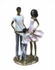 Estatueta Família Casal Negro Com Filho Resina 26cm - Mabruk