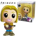 Fandom Box Pop Boneco Colecionável Friends Phoebe com Violão