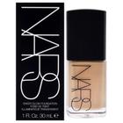 Fundação NARS Sheer Glow Sahel (Medium 2.5) para pele seca