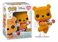Funko Pop Disney 1008 Edição Especial Flocado "Winnie the Pooh"