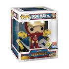 Funko Pop! Iron Man 2: Iron Man MKIV com Gantry Glow-in-The-Dark (15,2 cm)