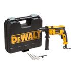 Furadeira Elétrica De Impacto DeWalt DWD502KABR Com Maleta 710W Amarelo 110V