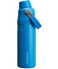 Garrafa de água Stanley IceFlow Fast Flow 700mL em aço isolado