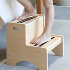 HAJACK Step Stool para crianças, madeira dois passos de banquinho infantil com tapetes e alças de segurança bônus, banquinho de vaso de banheiro e banco de passo de cozinha para uso doméstico (natural)