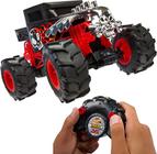 Hot Wheels RC Monster Trucks 1:15 Balança Bone Shaker, 1 Caminhão de Brinquedo de Controle Remoto com Pneus de Ação de Terreno, Brinquedo para Crianças de 4 Anos e Mais Velhos