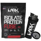 Isolate Protein Fuse 900g Morango + Coqueteleira Preta Dark Lab