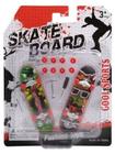 kit 2 mini skate dedo fingerboard + chavinhas (caixa 2) - Diecast