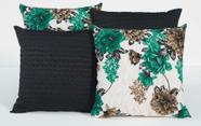 Kit 4 Almofadas Decorativas para Sofá Estampa Preto com Flores Verde Marinho