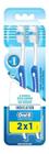 Kit c/ 3 Escova Dental Macia Oral-B 2 Unidades