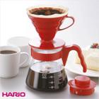 Kit Cafeteira Manual Hario V60 Vermelha, Jarra com Alça, Suporte, Colher de Medida + 40 filtros