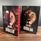 Kit Casal 2 Bíblias Leão e Rosas Vermelhas e Leão com Folhas LETRAS MÉDIAS, com Harpa e Índice