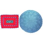 Kit com Tapete de Crochê Vermelha e Azul 87 cm e Tapete de Crochê Corações 1,18 Metros Azul Bebê p/ Decoração de Casa