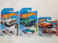 Carrinho Hot Wheels Die Cast FVN40 Sortido - 3 Embalagens com 2 Peças cada