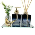 Kit Lavabo Luxo Para Banheiro Saboneteira e Difusor Com Bandeja - Vidro Cubo Azul Escuro Dourado