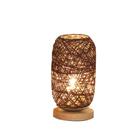 Lâmpada de mesa de madeira nórdica Sala de estar Cama Lâmpadas de cama Art Decoration Desk Rattan Twine Lamp Ball Lights CARREGAMENTO USB Lâmpadas de Mesa