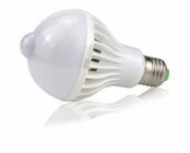 lampada led com sensor de presença, potência 7w bivolt, luz branca fria, rosca e27