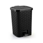 Lixeira de Banheiro Cozinha Preta Smart 25 Litros Amortecedor Pedal Cesto de Lixo Rattan Tampa
