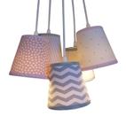 Lustre Pendente Luminária Cacho Tecido Chevron Tecidos Tons de Cinza e Rosa Bebê